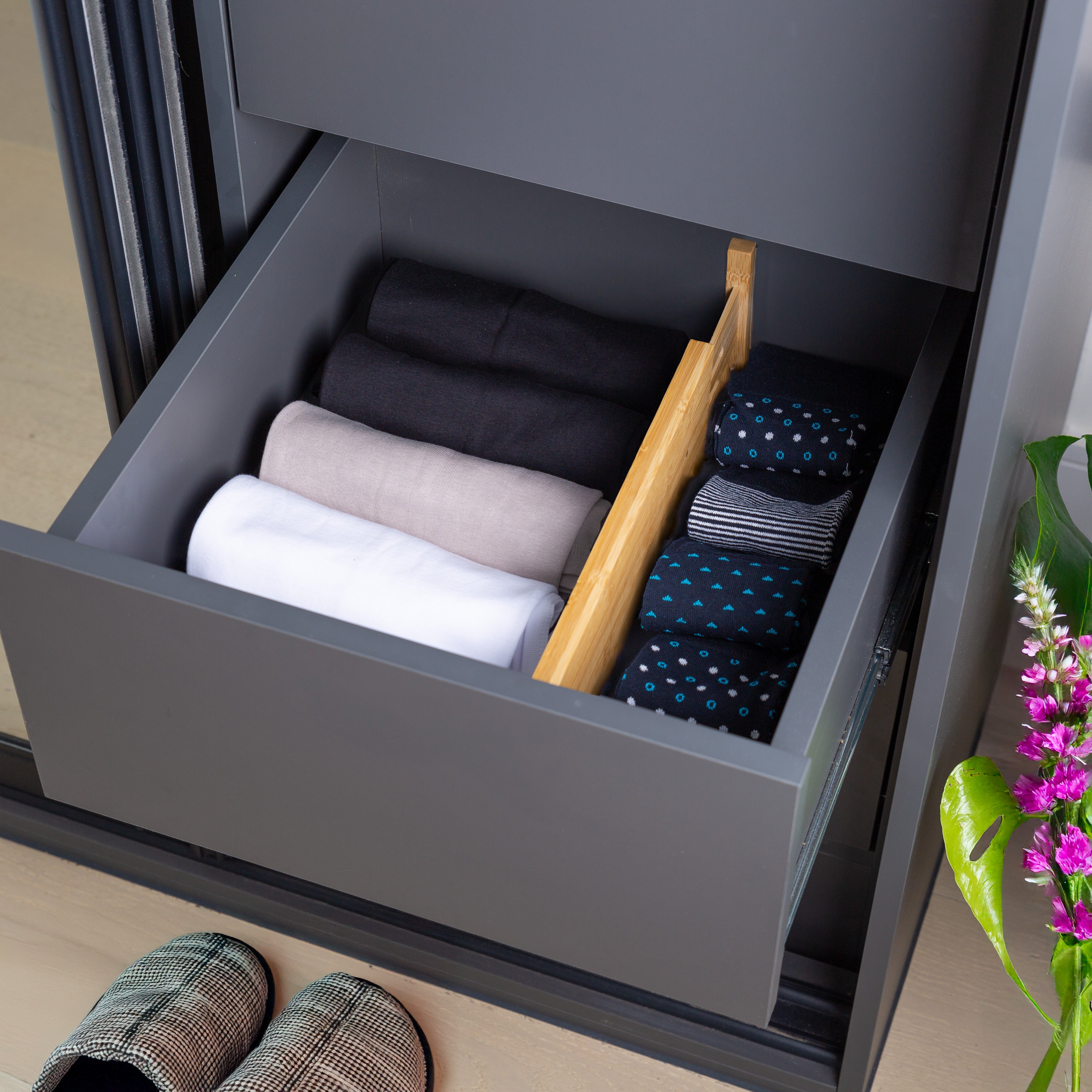 Expandable Drawer Dividers- Pack of 4